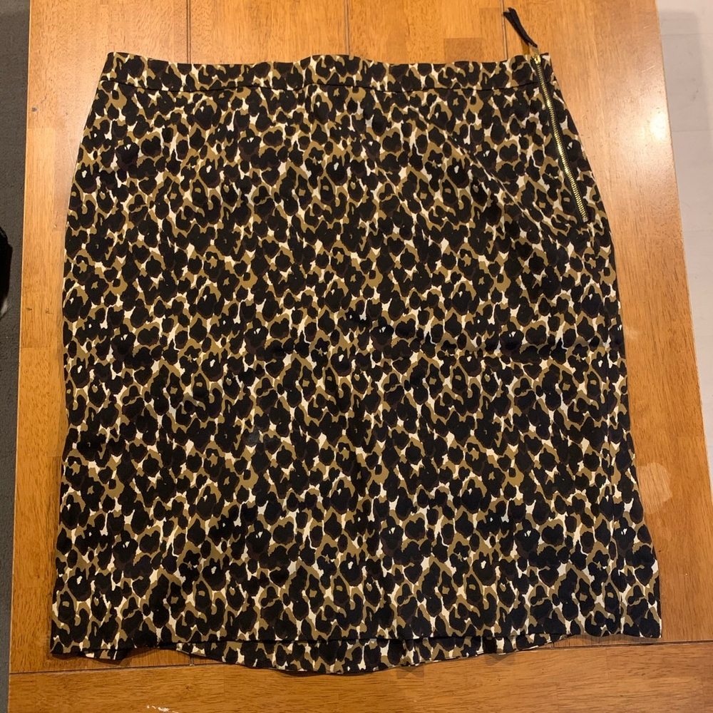 Ann Taylor animal print skirt